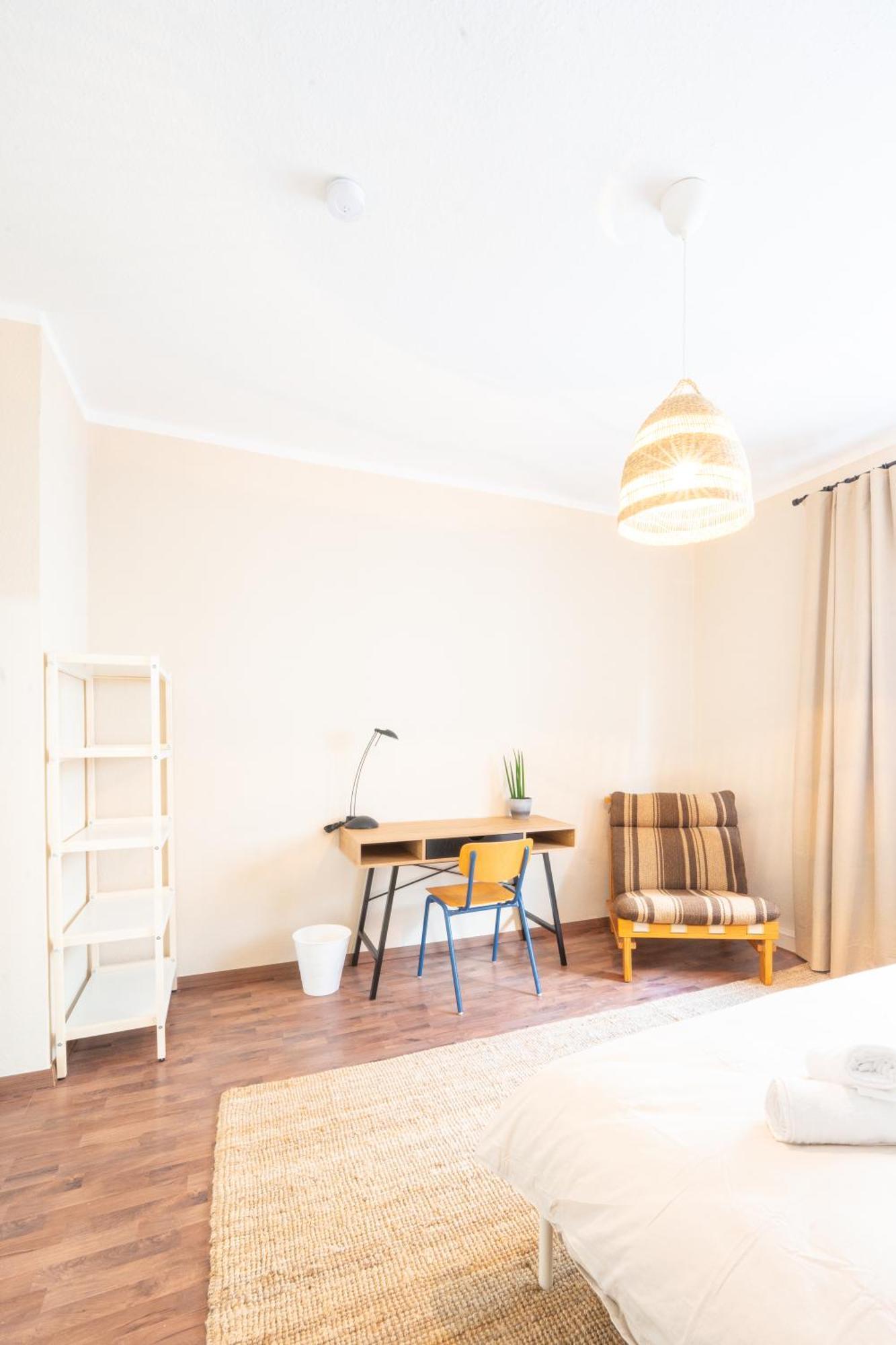 -Super Zentrales Zimmer- Direkt An Der Lutter! Билефелд Екстериор снимка