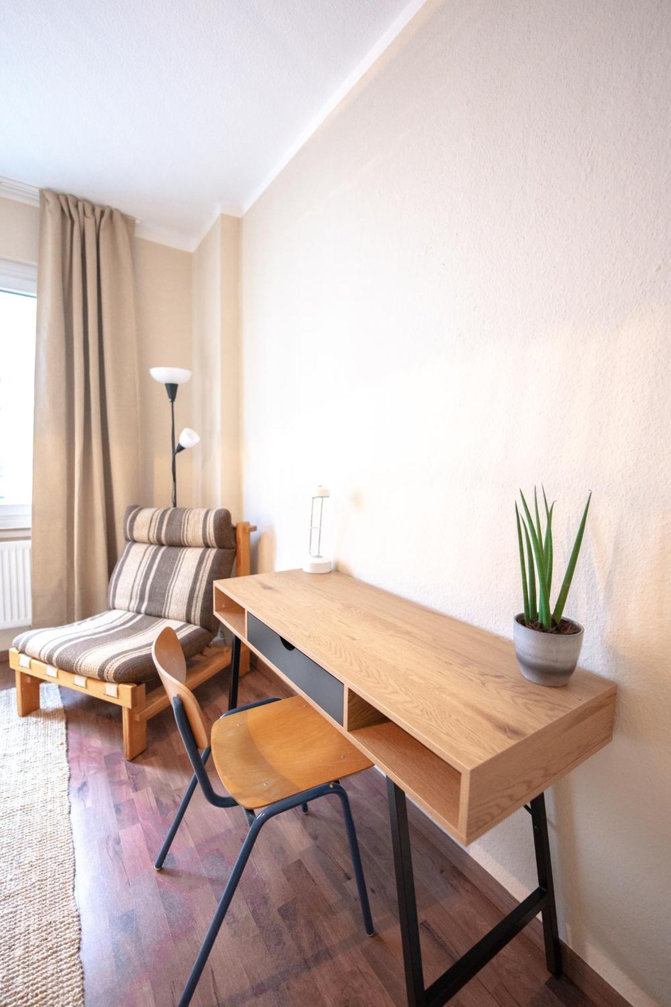 -Super Zentrales Zimmer- Direkt An Der Lutter! Билефелд Екстериор снимка
